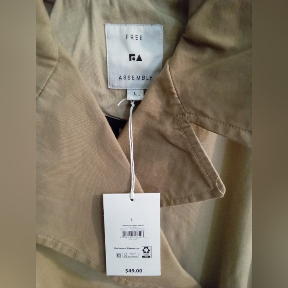 Classic Beige Double-Breasted Trench Coat - Picture 4 of 7